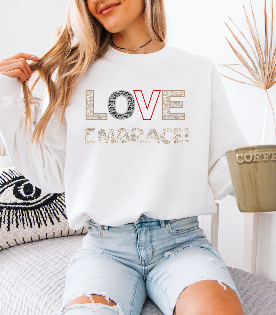 Love Embrace Sweatshirt, Cozy Winter Pullover, Warm Hug Jumper, Comfortable Clothing, Soft Anniversary Gift, Gender Neutral