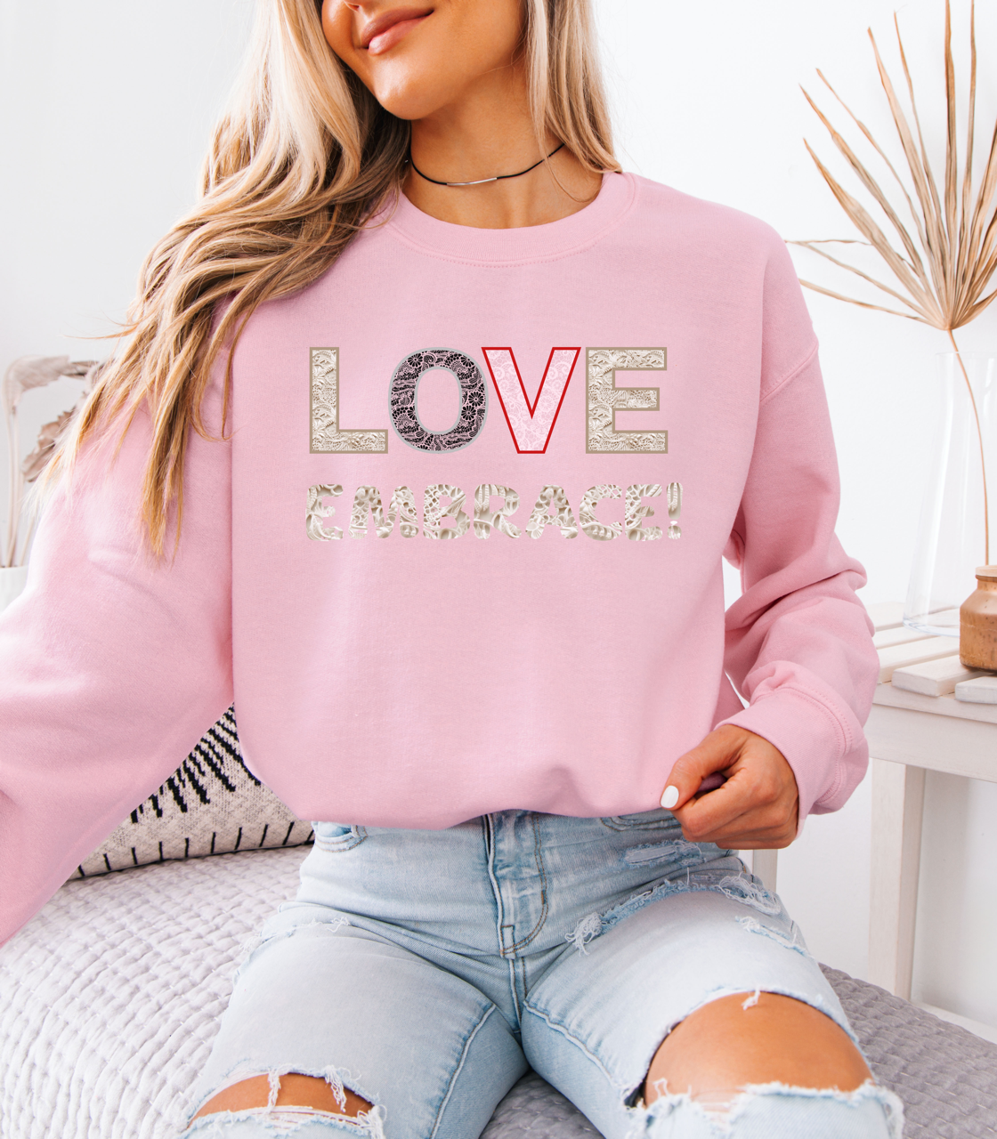 Love Embrace Sweatshirt, Cozy Winter Pullover, Warm Hug Jumper, Comfortable Clothing, Soft Anniversary Gift, Gender Neutral